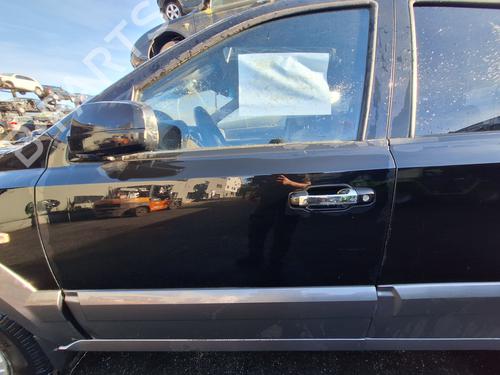 left-front-door-kia-sorento-i-jc-2002-2003-2004-2005-2006-2007-2008-2009-2010-2011-37234336 main image