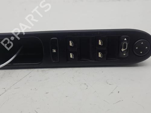 Used Left front window switch PEUGEOT 307 (3A/C) [2000-2012]  29633252