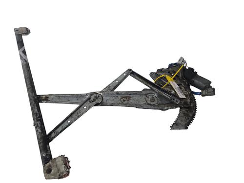 Used Front right window mechanism Front right window mechanism HONDA CR-V I (RD) 2.0 16V 4WD (RD1, RD3) (147 hp) 32708689 32708689