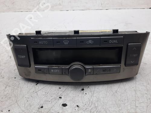 Used Climate control TOYOTA AVENSIS (_T25_) [2003-2008]  12979930