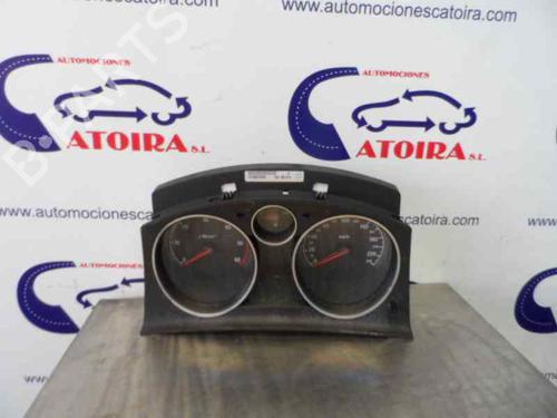 Used Instrument cluster OPEL ASTRA H (A04) 1.7 CDTI (L48) (100 hp) 539555