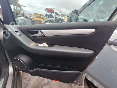 Høyre frontpanel Høyre frontpanel MERCEDES-BENZ B-CLASS Sports Tourer (W245) [2005-2011] 36383235 36383235