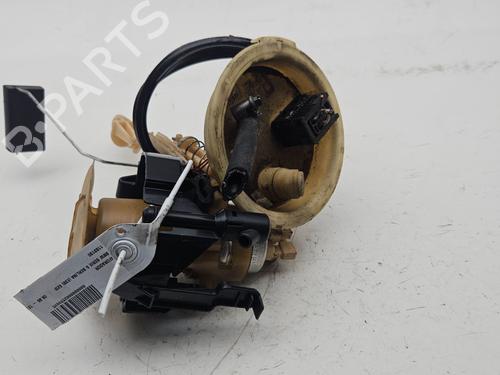 Used Fuel pump BMW 5 (E39) 523 i (170 hp) 29608722