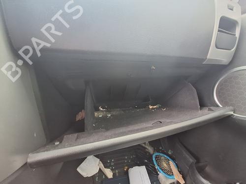 glove-box-land-rover-discovery-iii-l319-2004-2005-2006-2007-2008-2009-36383117 main image