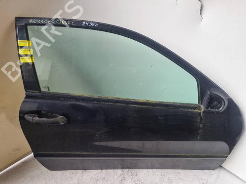 Used Right front door MERCEDES-BENZ C-CLASS Coupe (CL203) C 220 CDI (203.706) (143 hp) 9586563