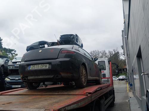 Brugte ALFA ROMEO GT (937_)  1.9 JTD (937CXN1B)  4616237