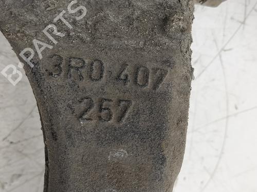 Left front steering knuckle SEAT EXEO (3R2) 2.0 TDI | BP19444526M25 