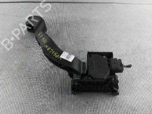 Pedal LANCIA YPSILON (843_) 1.3 D Multijet (843.AXE11, 843.AXE1A) (90 hp) 3157603
