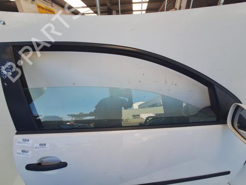 Used Front right window mechanism VW GOLF V (1K1) [2003-2010]  27878236