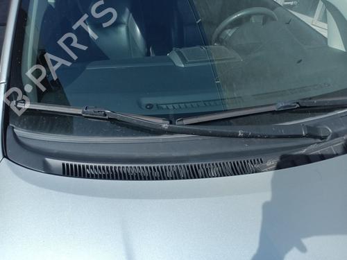 Used Front windshield wiper arm TOYOTA AURIS (_E15_) [2006-2013]  29299138