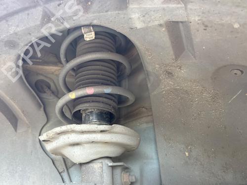 Høyre foran støtdemper SEAT LEON (5F1) [2012-2021]  28382765