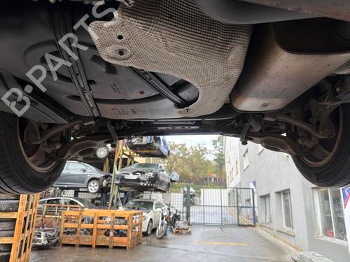 Used Rear axle FORD FOCUS C-MAX (DM2) [2003-2007]  30175602