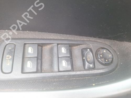 Used Left front window switch PEUGEOT 308 SW I (4E_, 4H_) [2007-2014]  30326055