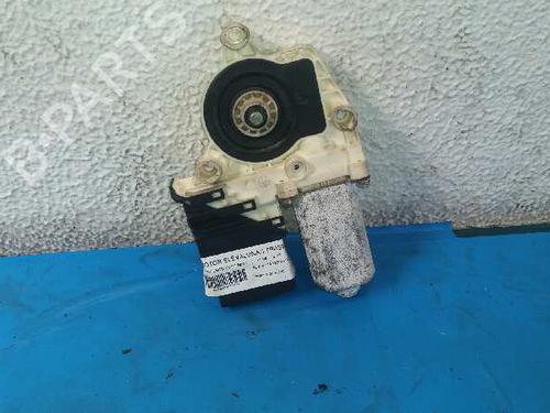 Used Right rear window motor SEAT LEON (1M1) 1.6 16 V (105 hp) 540458