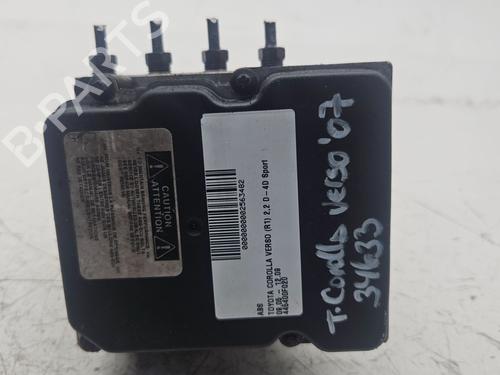 Used ABS pump TOYOTA COROLLA Verso (ZER_, ZZE12_, R1_) 2.2 D-4D (AUR10_, AUR10R) (177 hp) 32104740