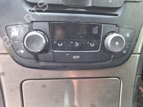 Used Climate control OPEL INSIGNIA A (G09) 2.0 CDTI (68) (131 hp) 25132190