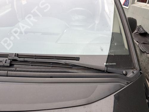 Used Front windshield wiper arm Front windshield wiper arm 37171161 37171161