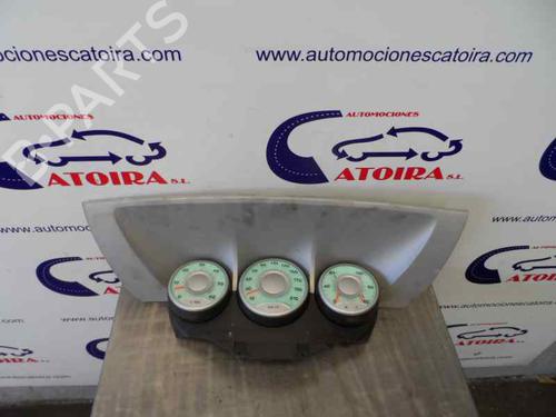Used Instrument cluster CITROËN C8 (EA_, EB_) 2.2 HDi (128 hp) 210117