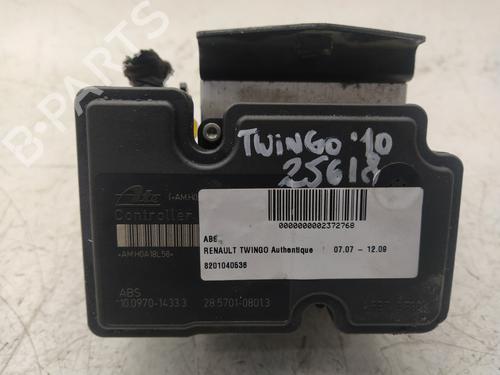 Used ABS pump RENAULT TWINGO II (CN0_) 1.2 16V (CN0K, CN0V, CN0A) (76 hp) 18041735