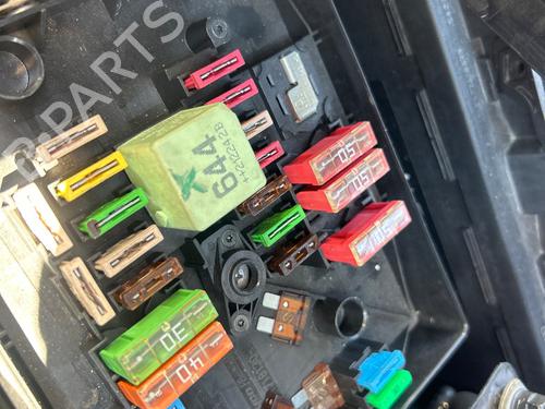 Used Fuse box SEAT ALTEA XL (5P5, 5P8) [2006-2015]  27618236