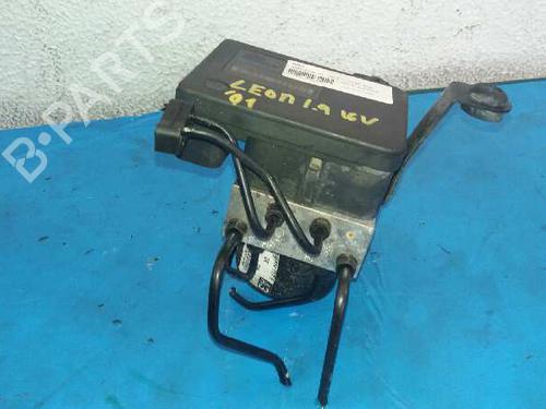 Used ABS pump SEAT LEON (1M1) 1.6 16 V (105 hp) 244952