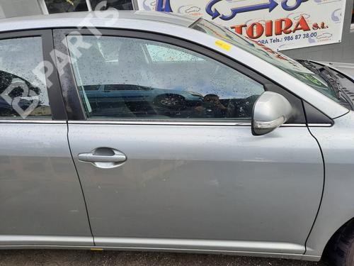 Used Right front door Right front door TOYOTA AVENSIS (_T25_) 2.0 D-4D (ADT250_, ADT250R) (126 hp) 10902412 10902412