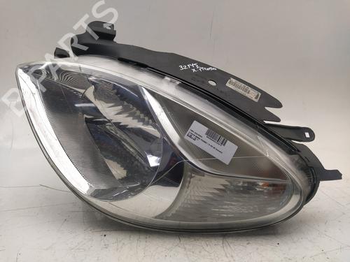 Left headlight CITROËN XSARA PICASSO (N68) 1.6 HDi (90 hp) 17764664