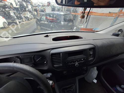 dashboard-citroen-jumpy-iii-van-v_-2016-39900430 main image