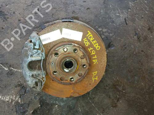 Used Left front steering knuckle SEAT TOLEDO III (5P2) [2004-2009]  577621