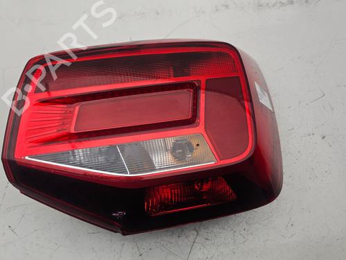 right-taillight-audi-q2-gab-gag-2016-31670828 main image