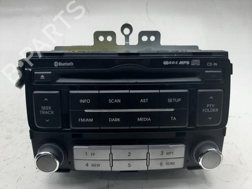 Used Radio HYUNDAI i20 II (GB, IB) 1.2 (84 hp) 9129507