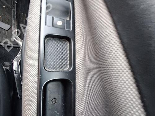 Used Right front window switch Right front window switch CITROËN C3 Picasso (SH_) [2008-2026] 33411807 33411807