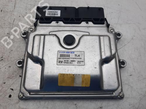 Engine control unit (ECU) HYUNDAI TUCSON (TL, TLE) 1.6 GDi | BP4760965M57 