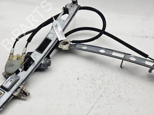 Used Right front window switch RENAULT MEGANE II (BM0/1_, CM0/1_) 1.5 dCi (BM02, BM13, BM2A, CM02, CM13) (101 hp) 30511394