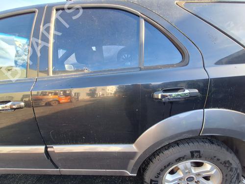 left-rear-door-kia-sorento-i-jc-2002-2003-2004-2005-2006-2007-2008-2009-2010-2011-37234335 main image