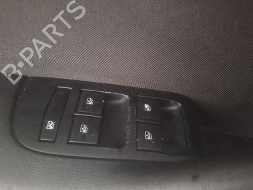 Used Left front window switch OPEL ZAFIRA TOURER C (P12) [2011-2025]  30323367