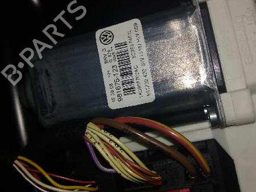 Front left window mechanism VW PASSAT B6 (3C2) 2.0 TDI | BP547947C22 