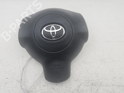 Used Driver airbag TOYOTA RAV 4 II (_A2_) 2.0 4WD (ACA21, ACA20) (150 hp) 23236630