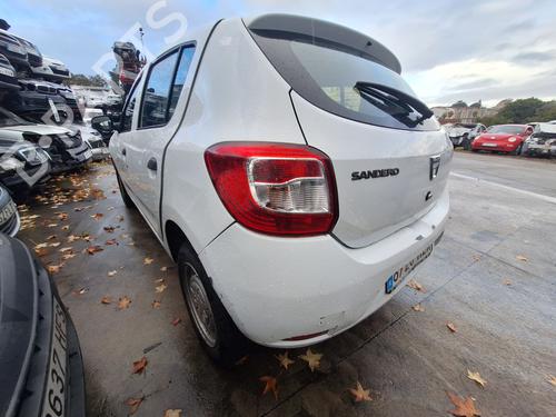 Engine control unit (ECU) DACIA SANDERO II | BP30175554M57