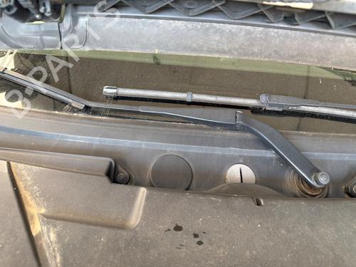 Used Front windshield wiper arm Front windshield wiper arm 37149435 37149435