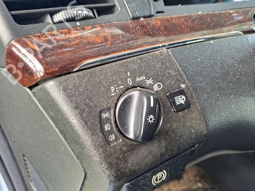 Used Headlight switch MERCEDES-BENZ S-CLASS (W220) S 320 CDI (220.025, 220.125) (204 hp) 18169018