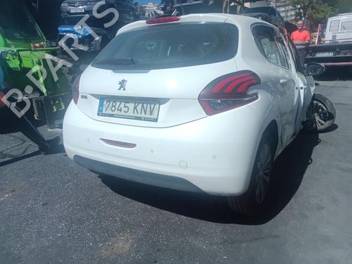 Brugte PEUGEOT 208 I (CA_, CC_)    4604128