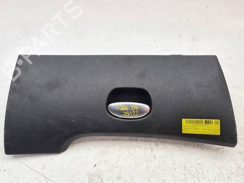 Used Glove box PEUGEOT 206+ (2L_, 2M_) 1.4 HDi eco 70 (68 hp) 10252635