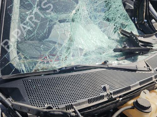 Used Front windshield wiper arm MERCEDES-BENZ M-CLASS (W163) [1998-2005]  29311407