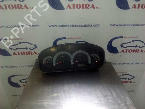 Used Instrument cluster HYUNDAI ELANTRA III (XD) 2.0 CRDi (113 hp) 210367