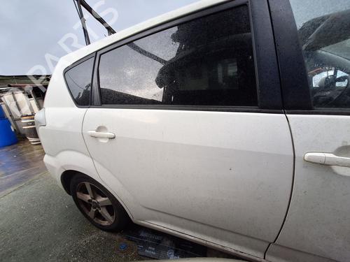 Porte arrière droite TOYOTA COROLLA Verso (ZER_, ZZE12_, R1_) 2.2 D-4D (AUR10_, AUR10R) (177 hp) 31902353