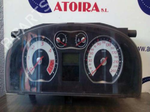 Used Instrument cluster RENAULT LAGUNA II (BG0/1_) 2.0 dCi (BG1T) (150 hp) 575936