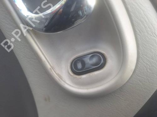 left-front-window-switch-chrysler-pt-cruiser-pt_-2000-2001-2002-2003-2004-2005-2006-2007-2008-2009-2010-40566300 main image