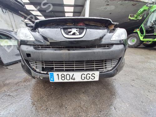 Used Front bumper PEUGEOT 308 SW I (4E_, 4H_) [2007-2014]  30326020