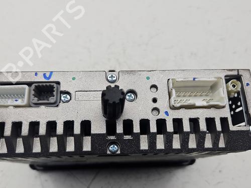 radio-dacia-sandero-ii-2012-31849109 main image